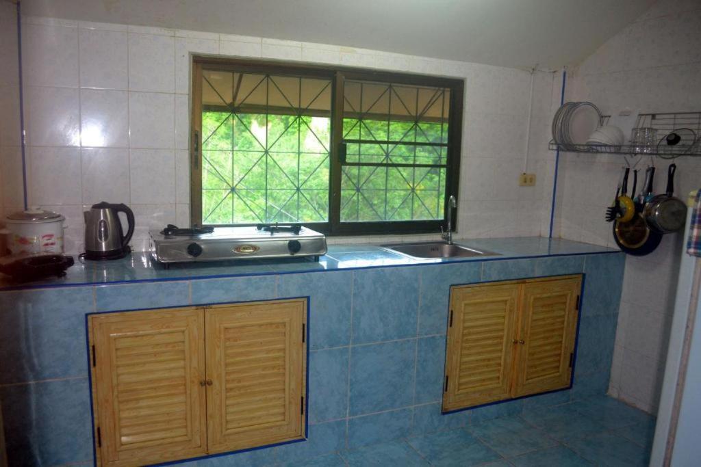 Oyo 851 On Hill Residence Patong المظهر الخارجي الصورة