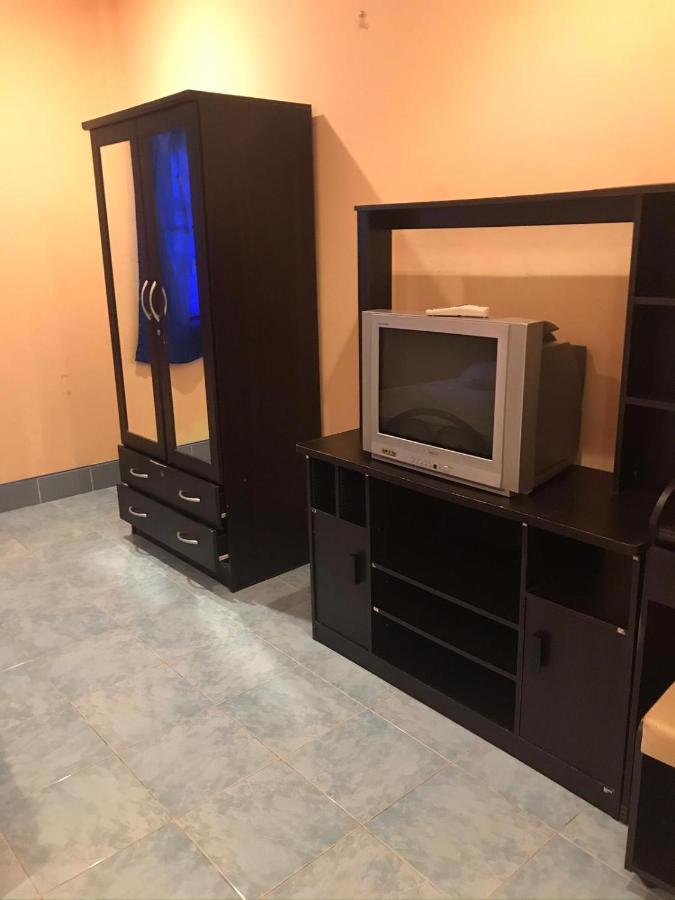 Oyo 851 On Hill Residence Patong المظهر الخارجي الصورة