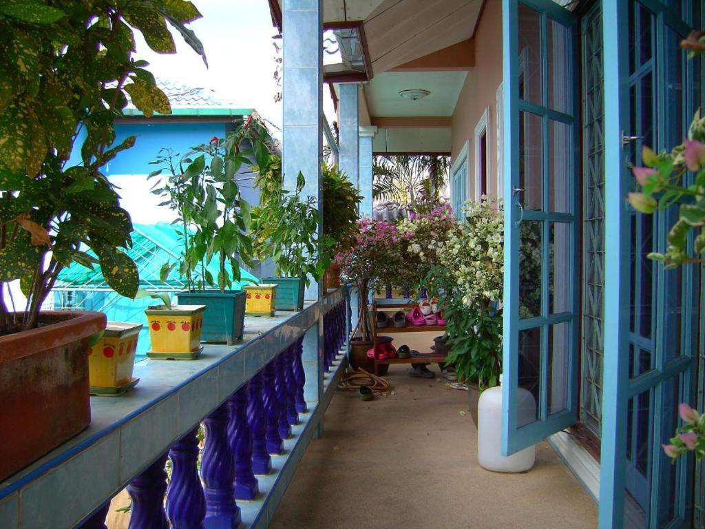 Oyo 851 On Hill Residence Patong المظهر الخارجي الصورة