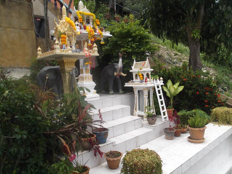 Oyo 851 On Hill Residence Patong المظهر الخارجي الصورة